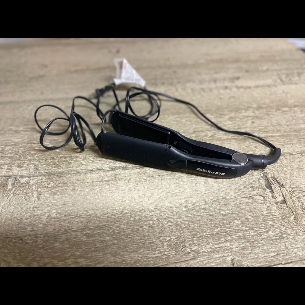 Babyliss flat iron